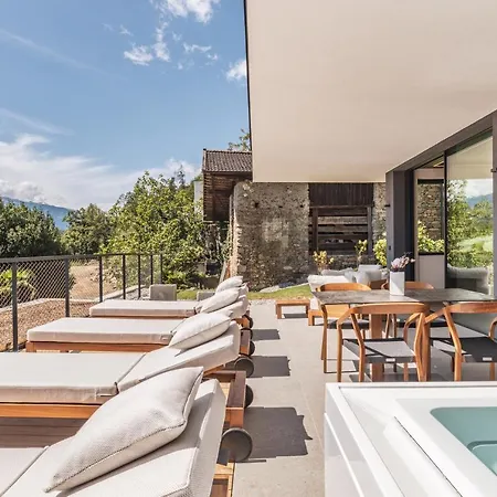 Arua Private Merano